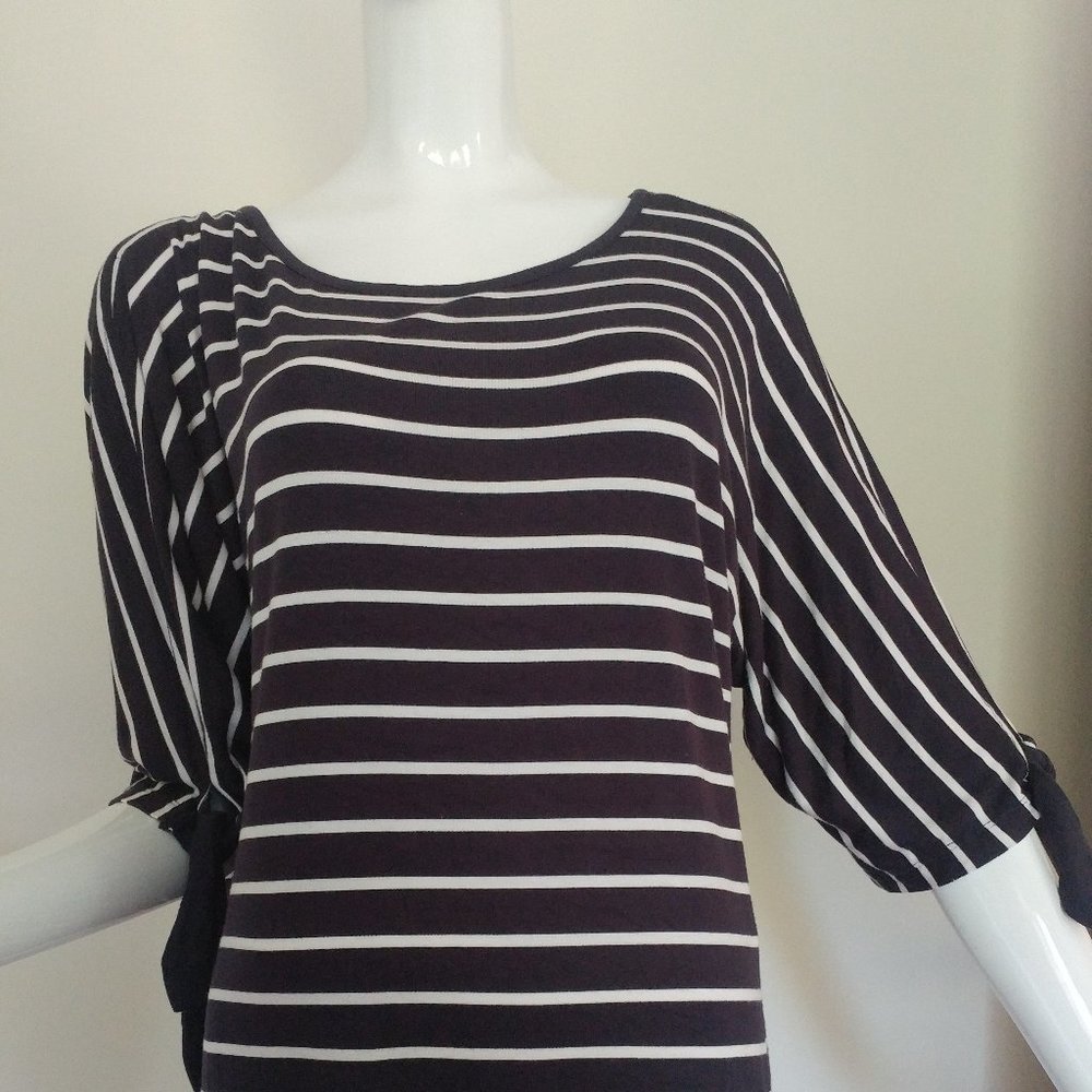Striped 3/4 Sleeve Tee with ties- Black & White